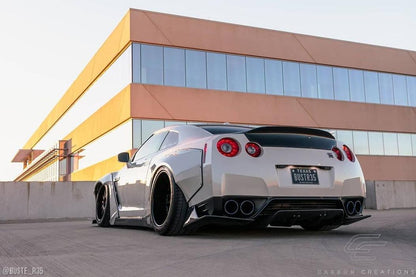 2009-2016 Nissan GT-R R35 LBW Rear Diffuser / Splitters, Carbon Fiber - view 3