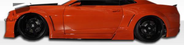 2010-2015 Chevrolet Camaro Circuit Wide Body Front Fenders, Fiberglass - view 3