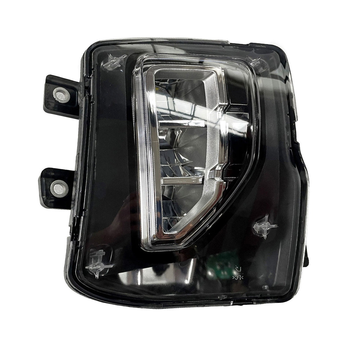 2016-2018 Chevrolet Silverado Replacement Fog Lamp (Passenger Side)