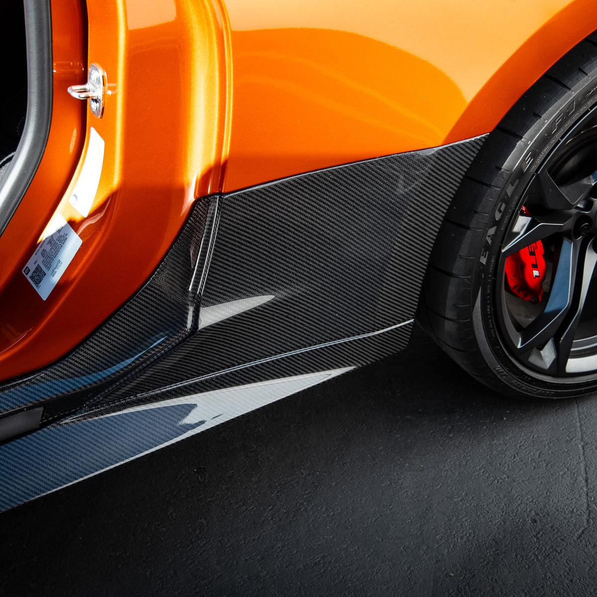 2016-2025 Chevy Camaro SS/RS ZL1 Style Side Skirt Rocker 1pc Gloss Carbon Fiber (PAIR)