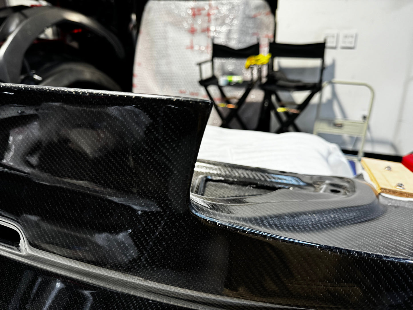 OPEN BOX 2016-2024 Camaro Carbon Fiber Trunk Double Sided Decklid With Integrated Spoiler