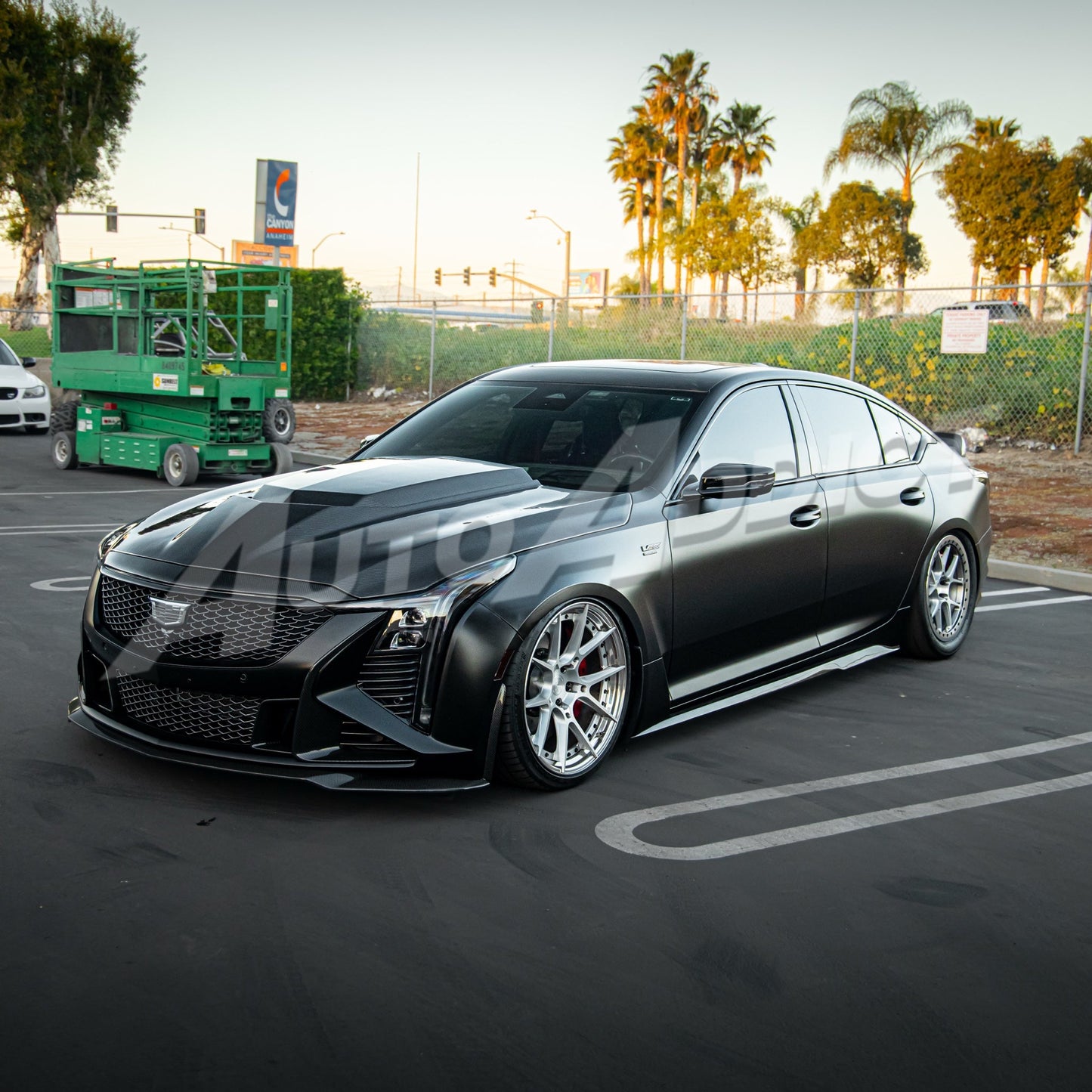 2020-2026 Cadillac CT5/V-Blackwing Heritage Spec Pre-Preg V-Shaped Double Sided Carbon Fiber Hood